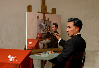 Yasumasa Morimura, Self-Portraits through Art History (Magritte / Triple Personality) (צילום: Luhring Augustine website)