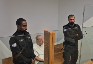סלומון מדמון בבית המשפט (צילום: גלעד מורג)