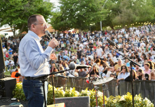 רן קוניק בפסטיבל הקיץ, גבעתיים  (צילום: אילן ספירא)