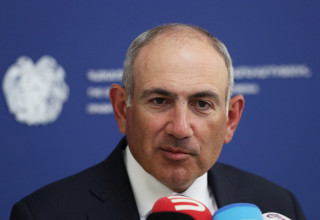 ניקול פשיניאן (צילום: Vahram Baghdasaryan/Photolure via REUTERS)