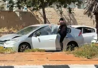 תיעוד התקיפה האלימה בכביש, תושב אלעד נעצר (צילום: צילום מסך דוברות המשטרה)