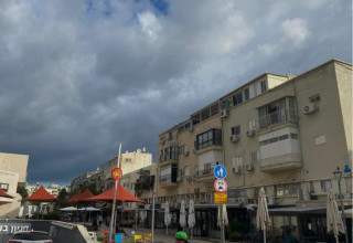 מתחם באזל (צילום: אבשלום ששוני)