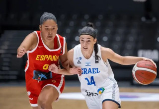 הצגה שלה לא הספיקה. גל רביב (צילום: אתר רשמי, FIBA)