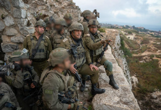 אייל זמיר במבצר הבופור בלבנון (צילום: דובר צהל)