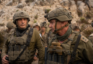 אייל זמיר במבצר הבופור בלבנון (צילום: דובר צהל)