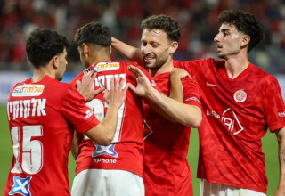 הפועל תל אביב לא נותרה אדישה לביקורת (צילום: קובי אליהו)