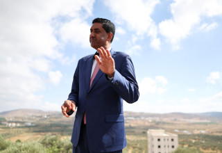 רו קאנה בביקור ביהודה ושומרון (צילום: רויטרס)