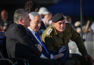 אייל זמיר, בנימין נתניהו וישראל כ"ץ (צילום: פלאש 90)