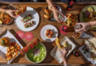 Mercado Estrella Damm בשרונה מרקט (צילום: דניאל לילה)