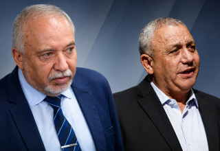ליברמן ואייזנקוט (צילום: פלאש 90,בינה מלאכותית)
