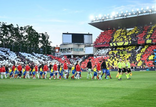 אצטדיון וייקאס בזמן משחק (צילום: Getty images)