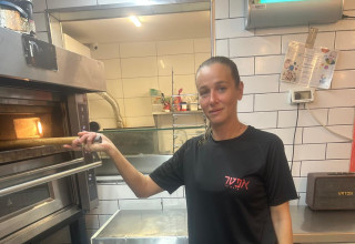 נטלי חתואל אוצ'ניק, בעלי פיצה אפטר (צילום: ללא קרדיט)