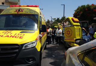 צוותי מד"א בלוד (צילום: תיעוד מבצעי מד"א)