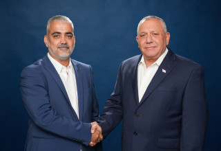 שיראל חוגג וגדי איזנקוט (צילום: דוברות)