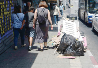 אשפה בתל אביב (צילום: אבשלום ששוני)
