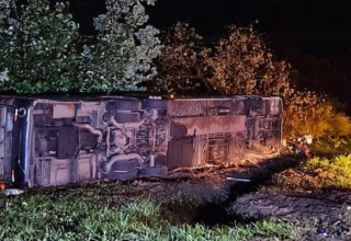 אוטובוס תיירים התהפך בברזיל (צילום: רשתות חברתיות, שימוש לפי סעיף 27 א')