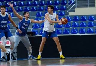 סגל שונה. סורקין (צילום: עמית ברמן איגוד הכדורסל)