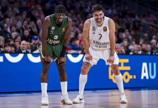 סילבן פרנסיסקו ופקונדו קמפאצו (צילום: Eurasia Sport Images / Contributor)