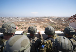 הרמטכ"ל, רא"ל אייל זמיר ומפקדי פיקוד הדרום ורצועת עזה בביקור ברצועה (צילום: דובר צהל)