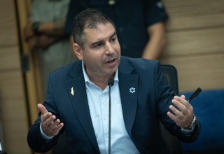 אושר שקלים (צילום: יונתן זינדל פלאש 90)
