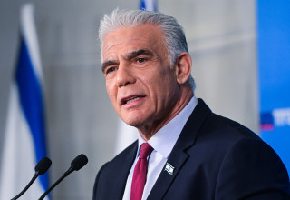 יאיר לפיד (צילום: אבשלום ששוני)