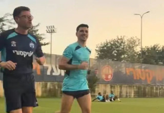 דן ביטון באימון הפועל באר שבע (צילום: צילום מסך, האינסטגרם של אליאל פרץ)