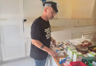 התרופות שתפסו המשטרה (צילום: דוברות המשטרה)