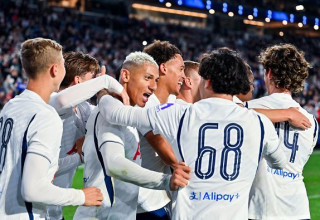 שחקני טוטנהאם חוגגים (צילום: Eurasia Sport Images)