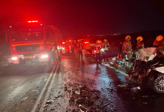 זירת תאונת הדרכים הקשה בכביש 675  (צילום: תיעוד מבצעי מד"א)