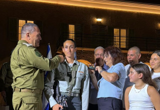 ירדן שוקרון בטקס היום (צילום: דובר צה"ל)