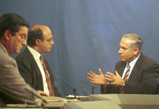 בנימין נתניהו בראיון בערוץ 1  (צילום: נתי שוחט, פלאש 90)