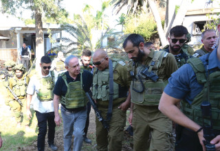 נתניהו בסיור בעוטף עזה (צילום: אבי אוחיון, לע"מ)
