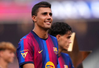 רודרי שחקן ברצלונה (צילום: GettyImages, Alex Caparros)