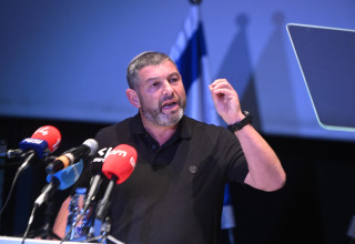 עופר וינטר, בכנס בראשון לציון (צילום: אבשלום ששוני)