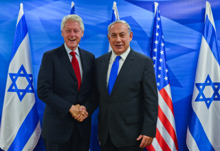 בנימין נתניהו, ביל קלינטון (צילום: קובי גדעון, לע"מ)