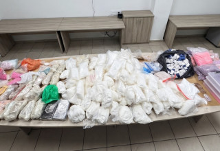 הסמים שנתפסו על ידי המשטרה (צילום: דוברות המשטרה)
