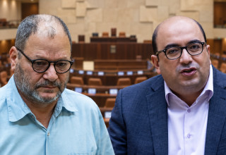סמי אבו שחאדה ועופר כסיף (צילום: יונתן סינדל, פלאש 90,בינה מלאכותית)