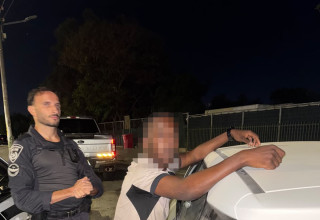 תיעוד המעצר (צילום: דוברות המשטרה)