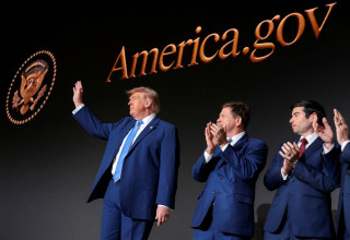 אירוע ההשקה של America.gov (צילום: REUTERS)