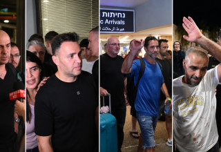 נוסעי טיסת פליי דובאי (צילום: אבשלום ששוני)