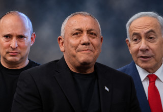 בנימין נתניהו, גדי איזנקוט, נפתלי בנט (צילום: אבשלום ששוני,יונתן זינדל, פלאש 90,חיים גולדברג, פלאש 90)