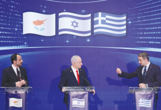 נתניהו ומנהיגי יוון וקפריסין (צילום: רויטרס)