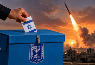 קלפי תחת אש (צילום: נוצר באמצעות AI)