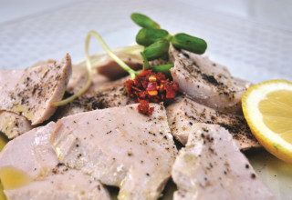 דג מעושן (צילום: פסקל פרץ רובין)