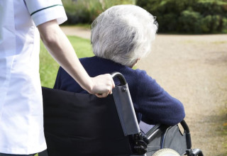 קשישים (צילום: אינגאימג)