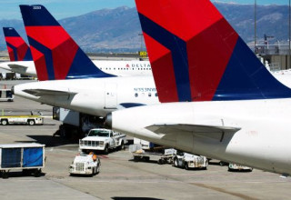 מטוסים של חברת דלתא איירליינס, ארכיון (צילום: רויטרס)