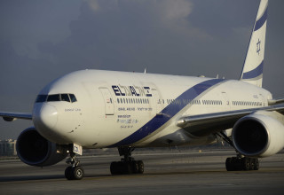 מטוס של חברת אל על (צילום: תומר ניוברג, פלאש 90)