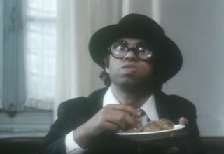 חכם חנוכה מתוך חגיגה בסנוקר (צילום: יוטיוב)