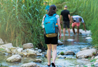 נחל פרת (למצולמים אין קשר לאירוע הנוכחי) (צילום: רונית יהודאי מימון)