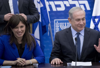 בנימין נתניהו וציפי חוטובלי (צילום: יונתן זינדל, פלאש 90)